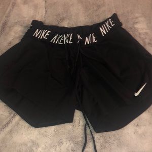 Black nike shorts
